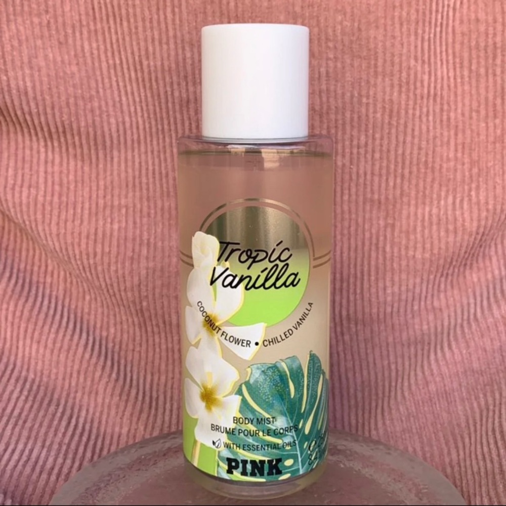 *NEW* VS PINK body mist